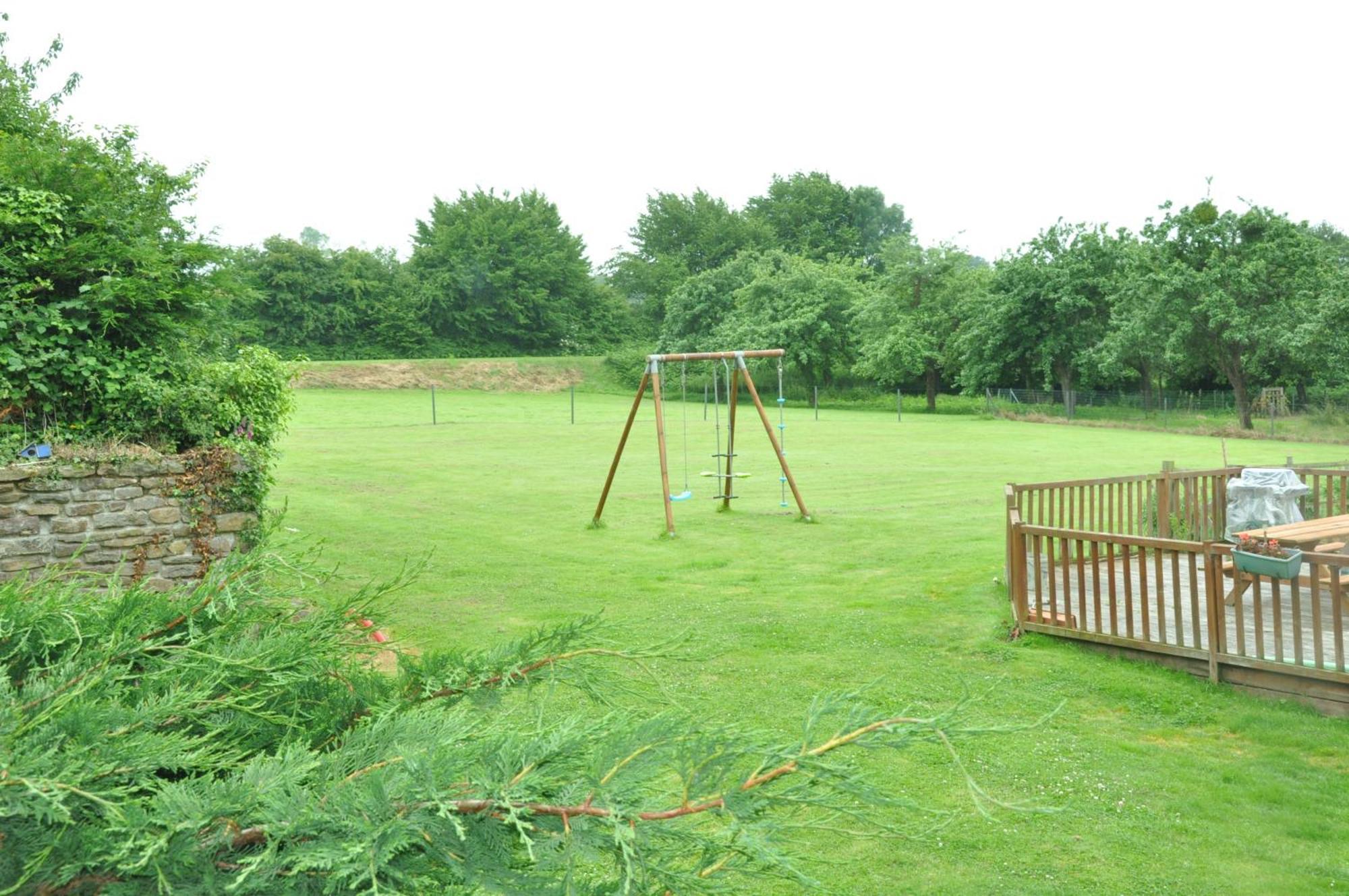 La Ferme De Montaigu Bed & Breakfast Eksteriør bilde