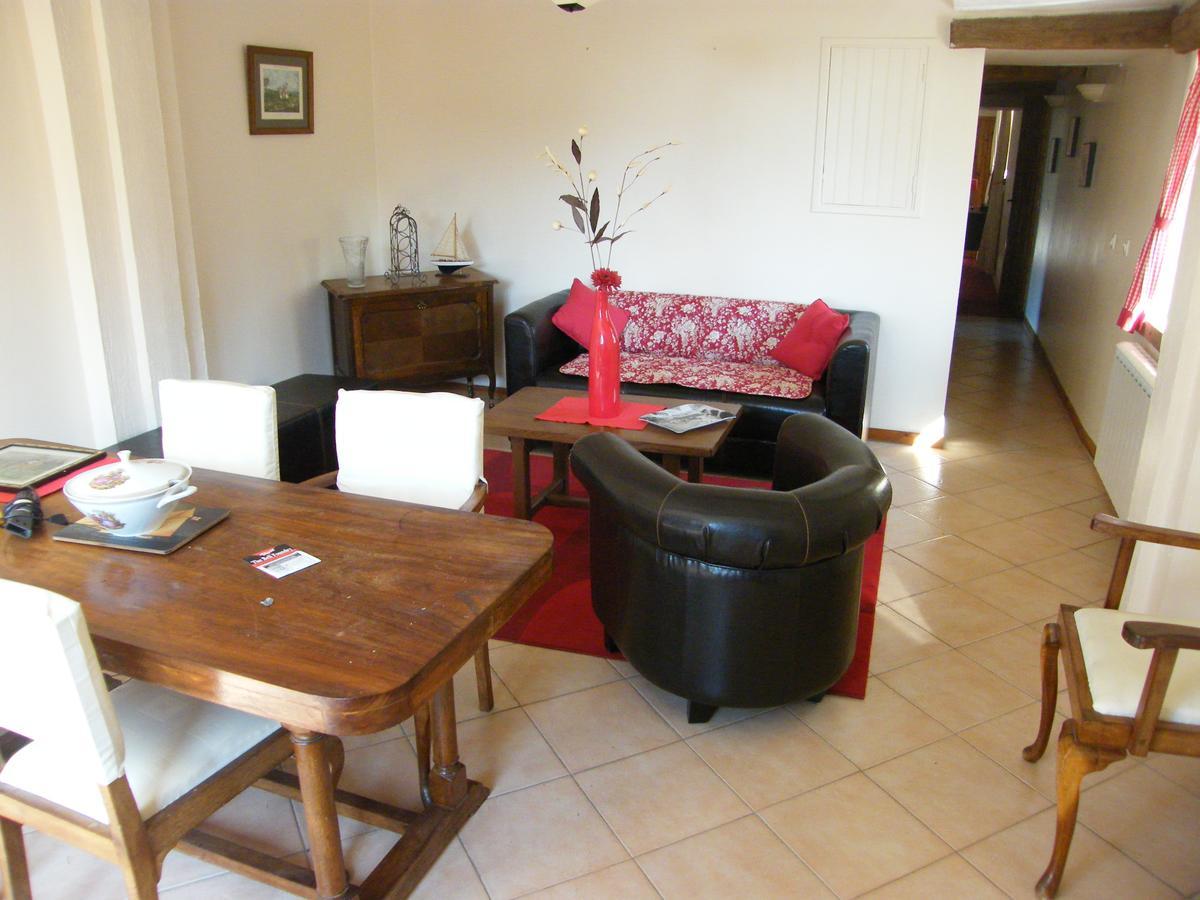 La Ferme De Montaigu Bed & Breakfast Eksteriør bilde